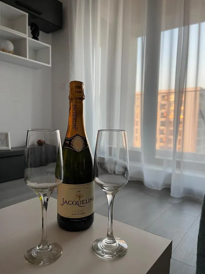 Sapphire Luxury Apartment Near Presidential Palace Bucharest
